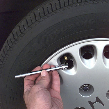 How to fix the tire pressure