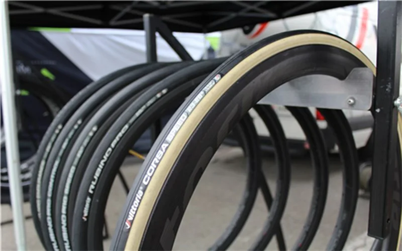 How to inflate fixie tires