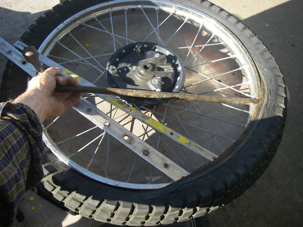 How to remove tire from motorcycle