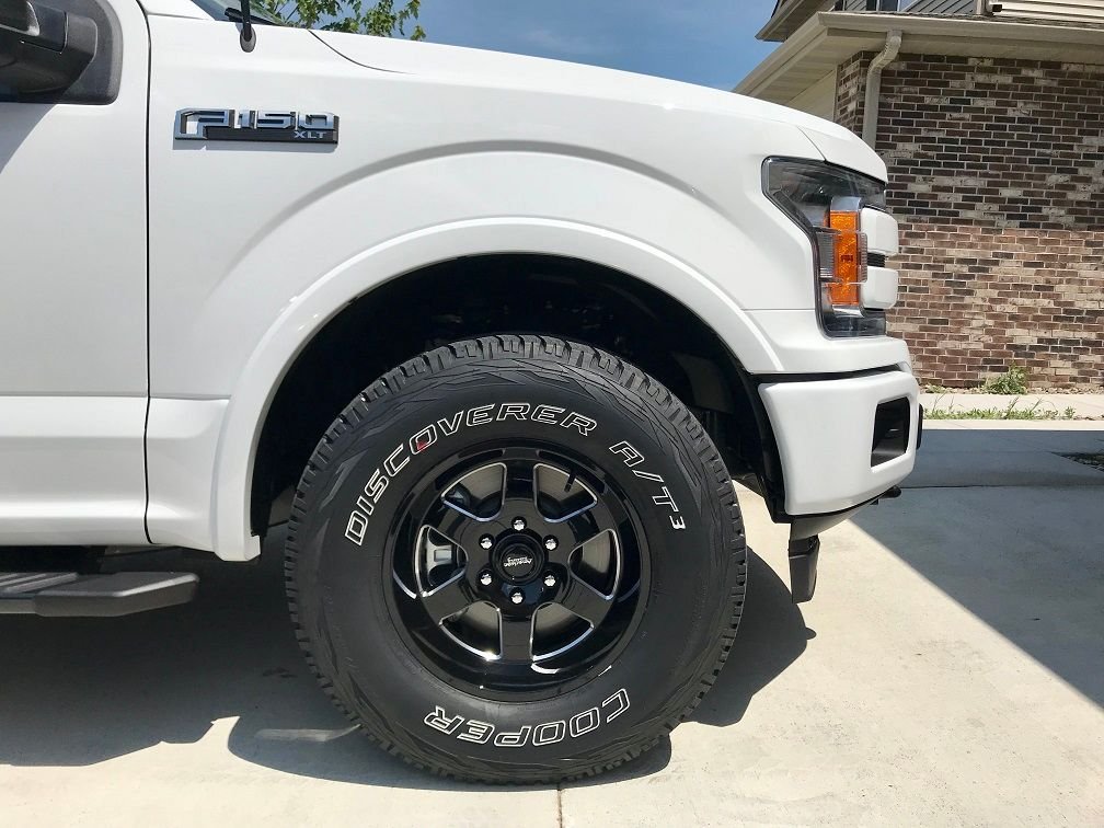 How tall is a lt285 70r17 tire