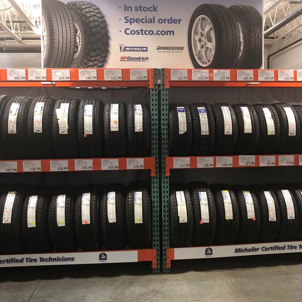 How does costco tire center work