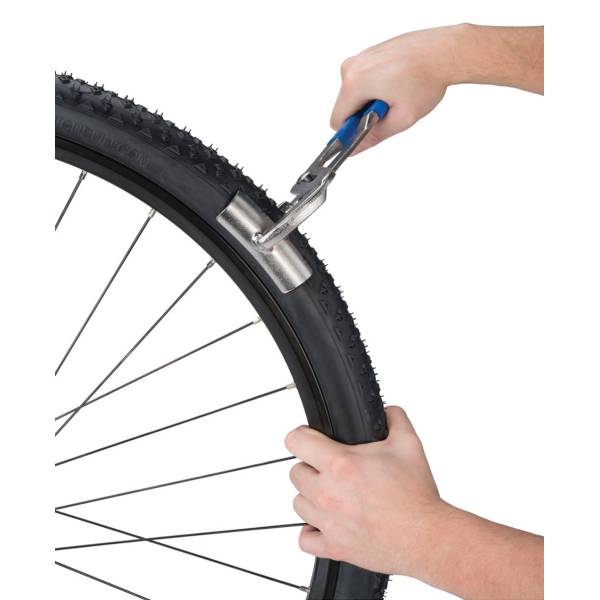 How to fix a tubeless mountain bike tire