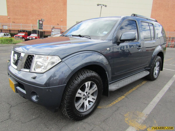 How to remove spare tire nissan pathfinder 2006