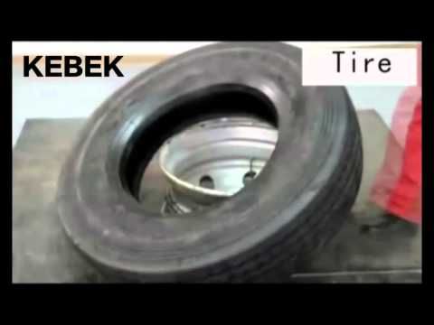 How to remove a motorcycle tire from the rim