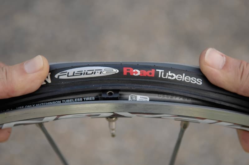 How to change tubeless bicycle tire