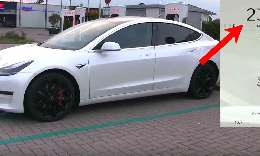 How to rotate tires tesla model 3