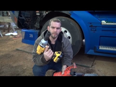 Semi tire changing tool